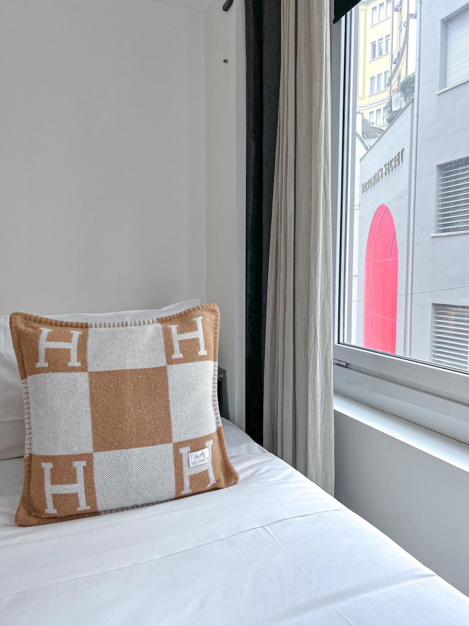 The Boutique Houses - Iconic Suite In Galleria Duomo With Private Parking Mediolan Zewnętrze zdjęcie